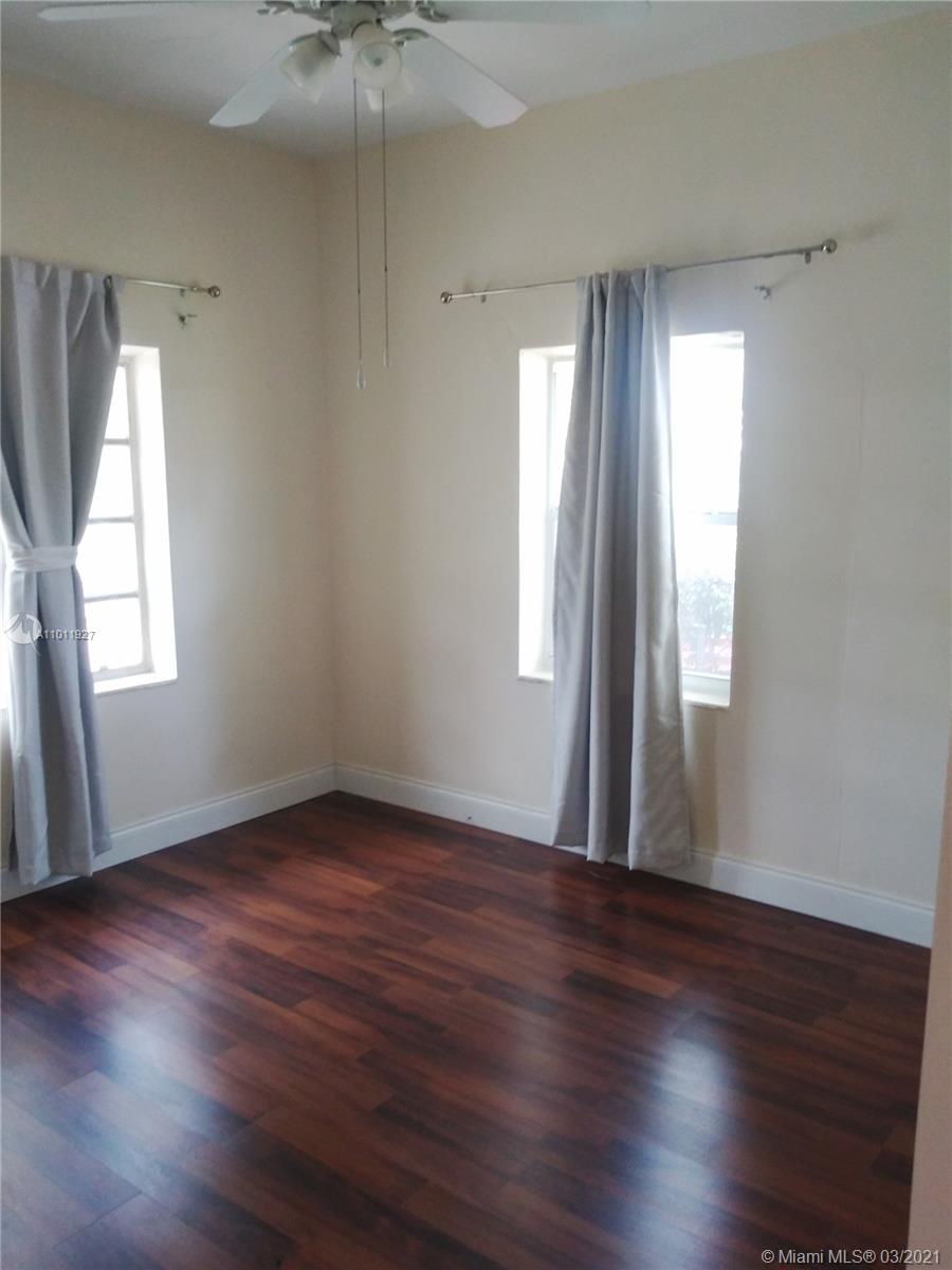 See details / 2362 sq. ft. $ 2021-03-11 0 Photo