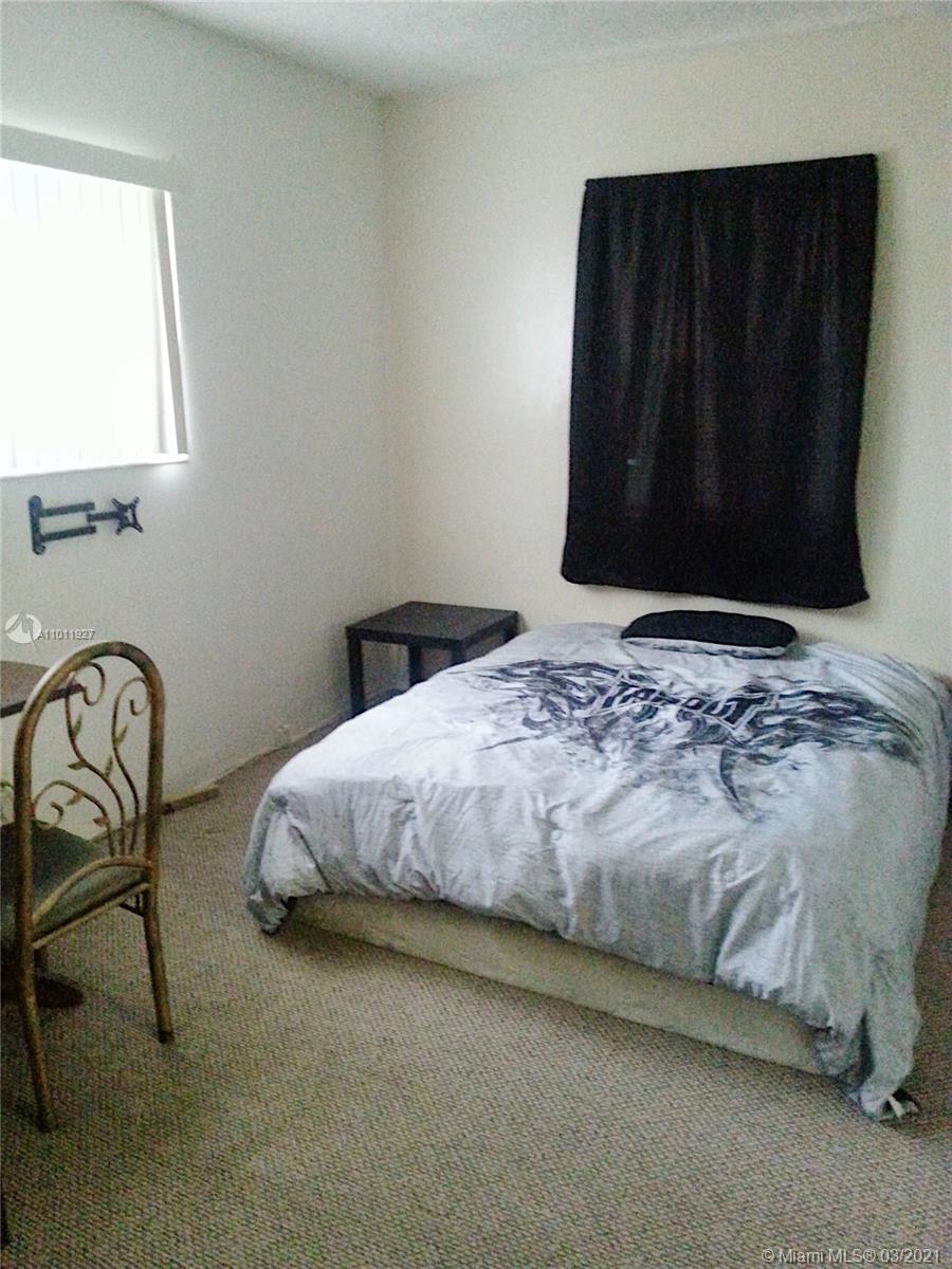 See details / 2362 sq. ft. $ 2021-03-11 0 Photo