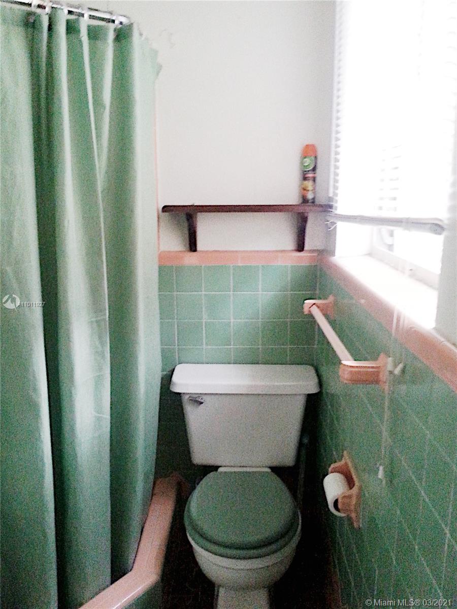 See details / 2362 sq. ft. $ 2021-03-11 0 Photo