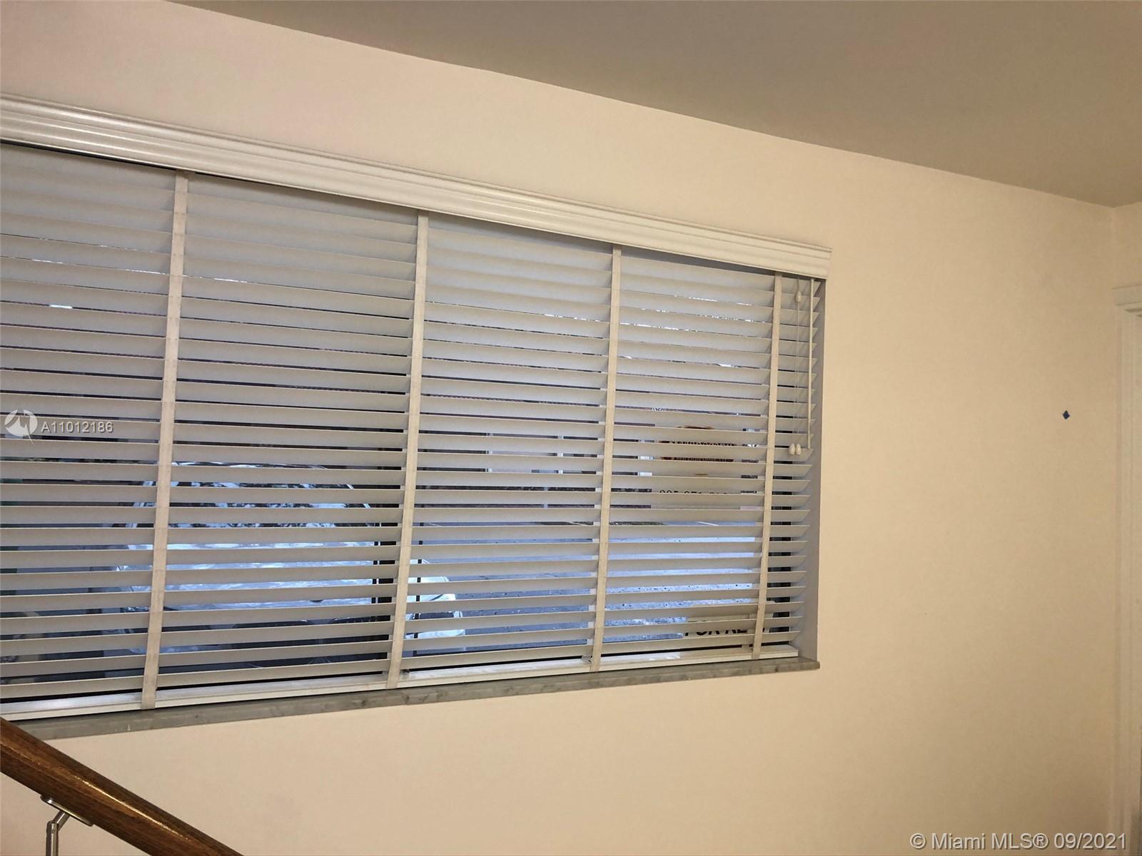 See details C30 / sq. ft. $ 2021-03-12 0 Photo