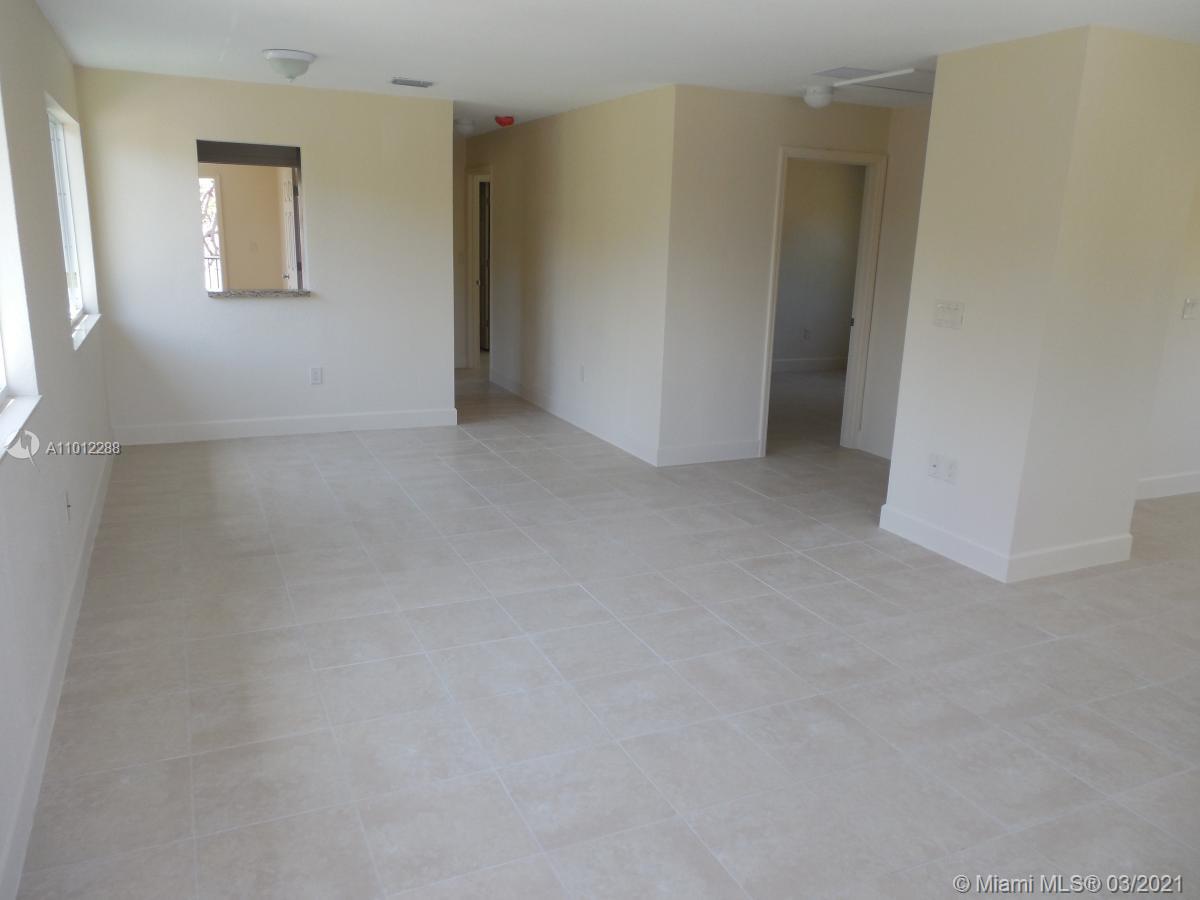 See details / 2436 sq. ft. $ 2021-03-15 0 Photo