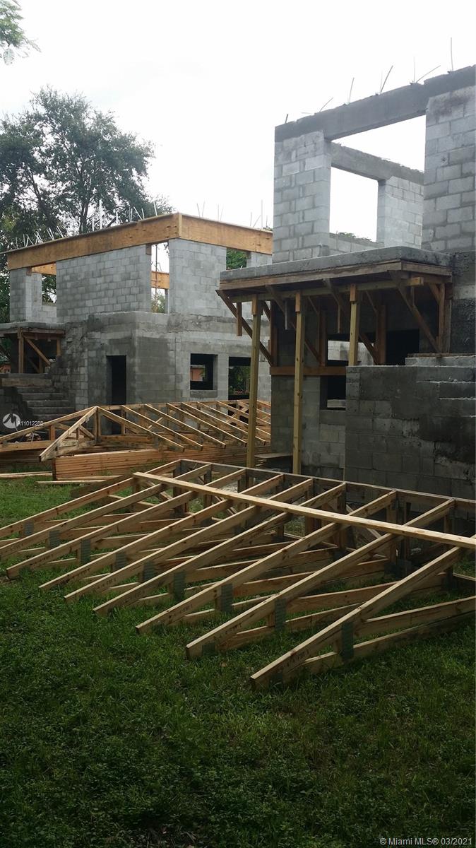 See details / 2436 sq. ft. $ 2021-03-15 0 Photo