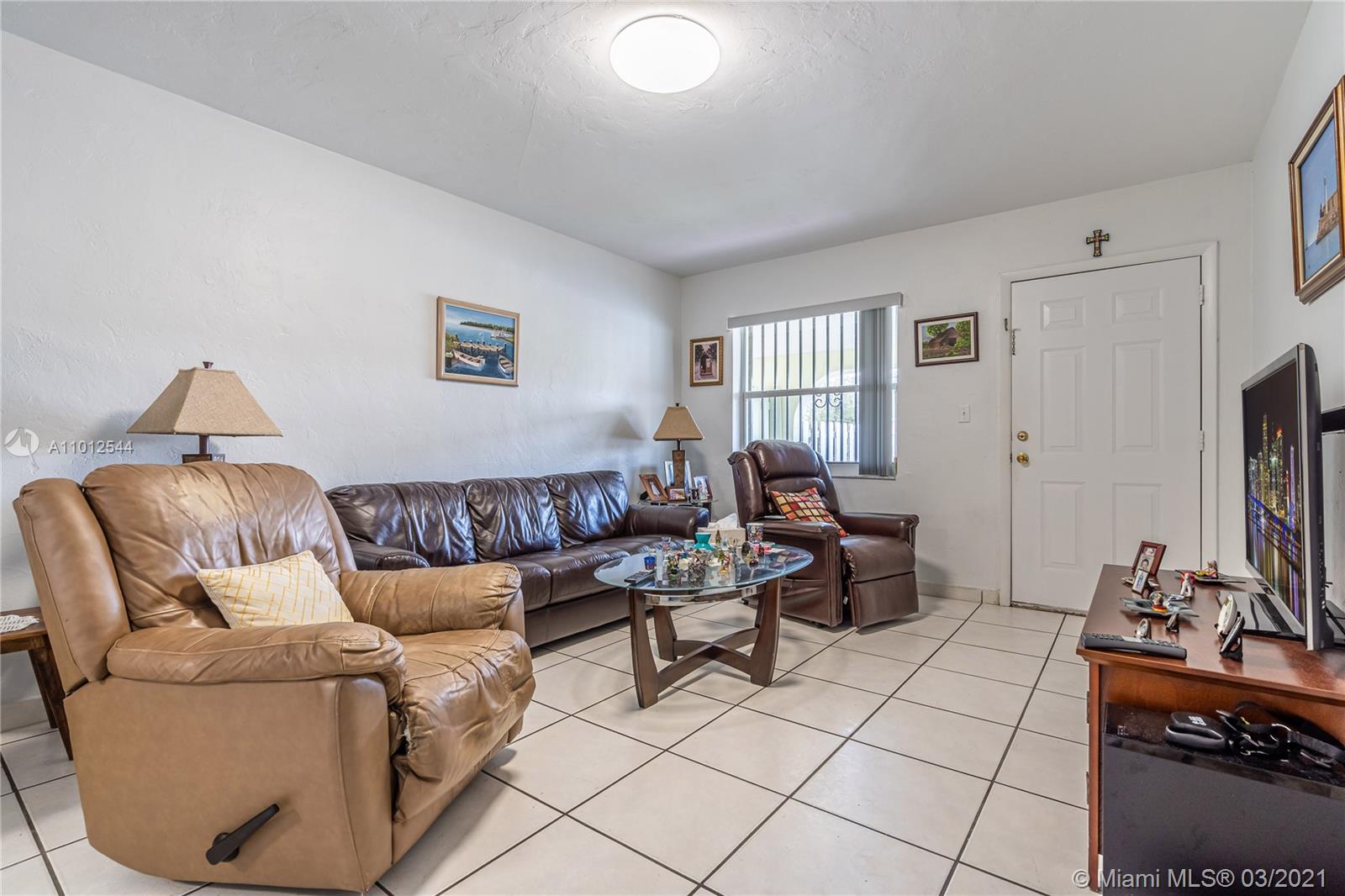 See details / 1440 sq. ft. $ 2021-03-12 0 Photo