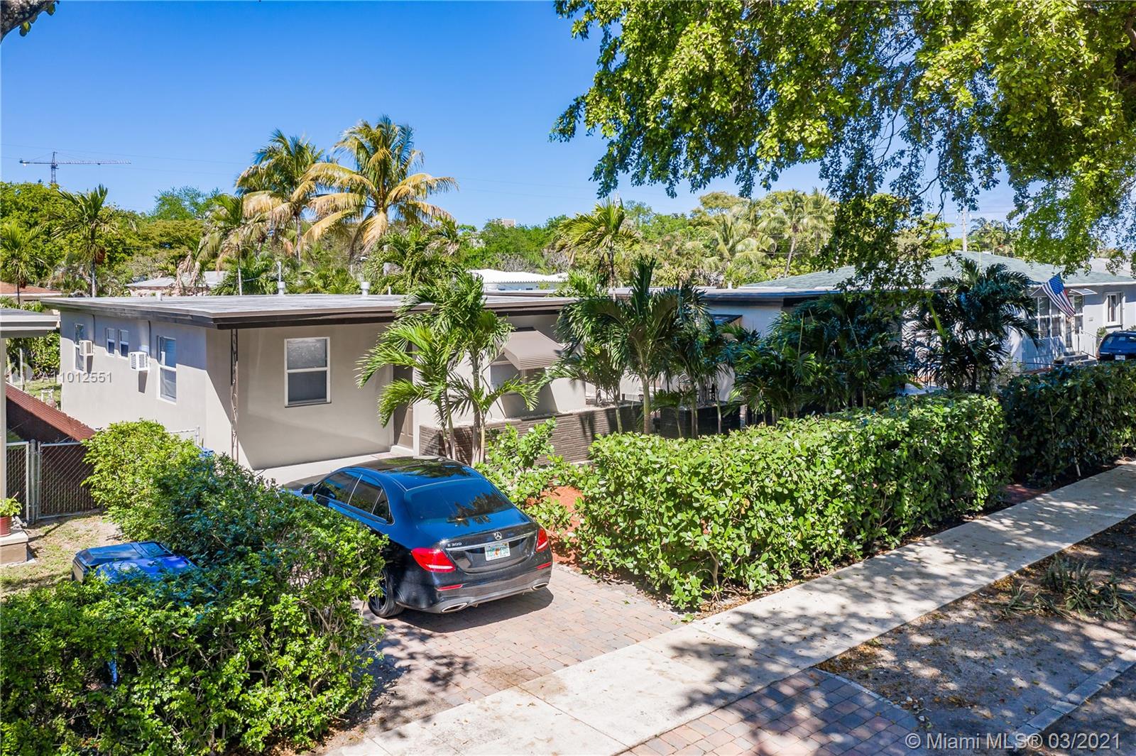 See details / 2392 sq. ft. $ 2021-04-27 0 Photo