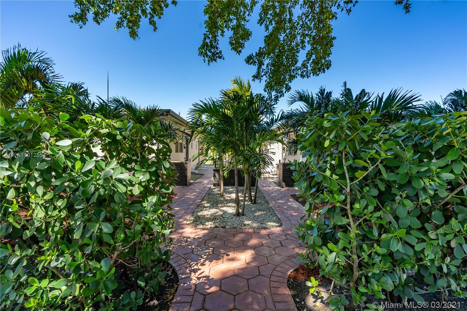 See details / 2392 sq. ft. $ 2021-04-27 0 Photo