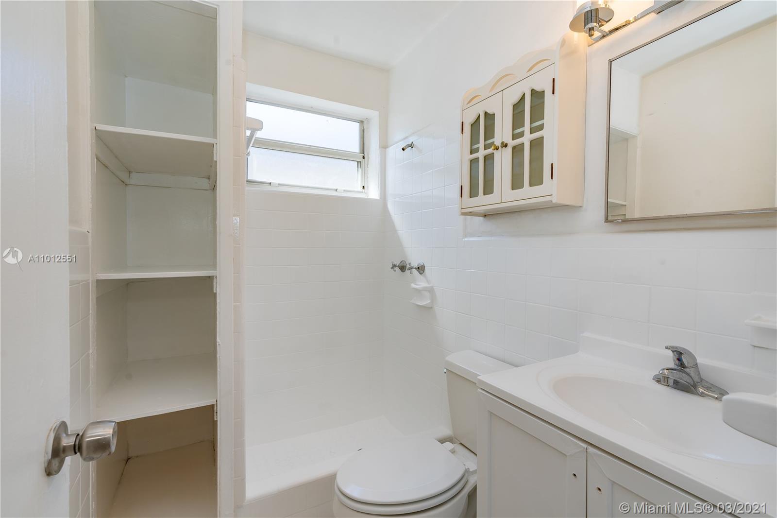 See details / 2392 sq. ft. $ 2021-04-27 0 Photo