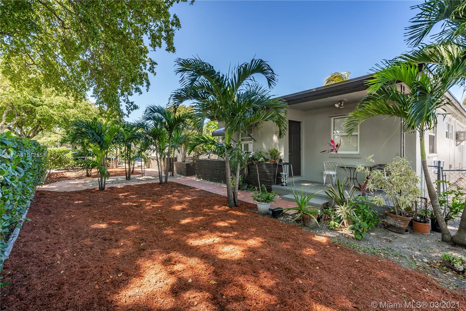 See details / 2392 sq. ft. $ 2021-04-27 0 Photo