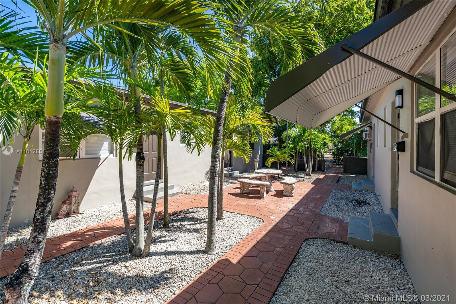 See details / 2392 sq. ft. $ 2021-04-27 0 Photo