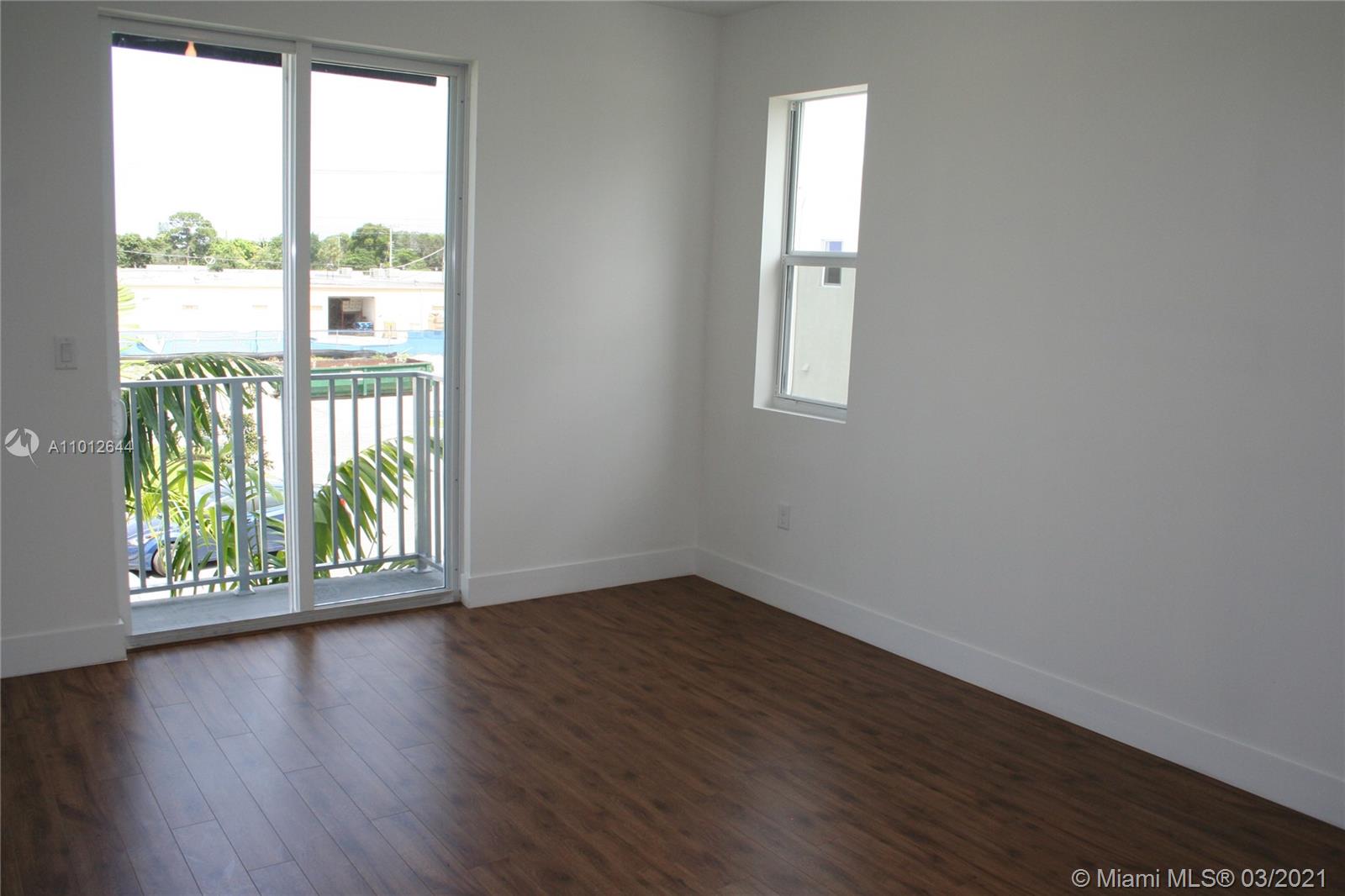 See details 1,2,3,4,5,6, / sq. ft. $ 2021-03-13 0 Photo