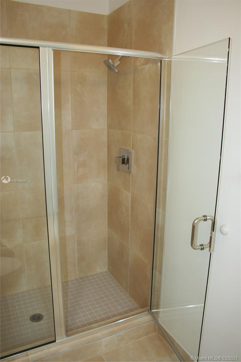 See details 1,2,3,4,5,6, / sq. ft. $ 2021-03-13 0 Photo