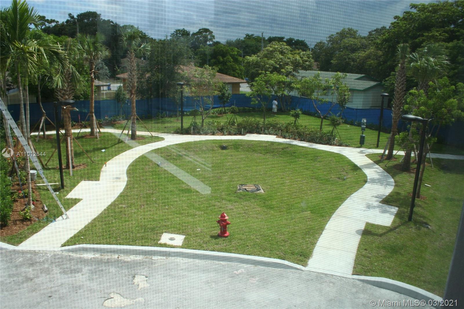 See details 1,2,3,4,5,6, / sq. ft. $ 2021-03-13 0 Photo
