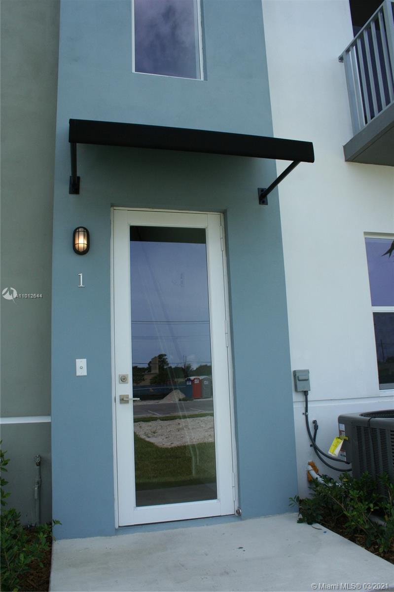 See details 1,2,3,4,5,6, / sq. ft. $ 2021-03-13 0 Photo