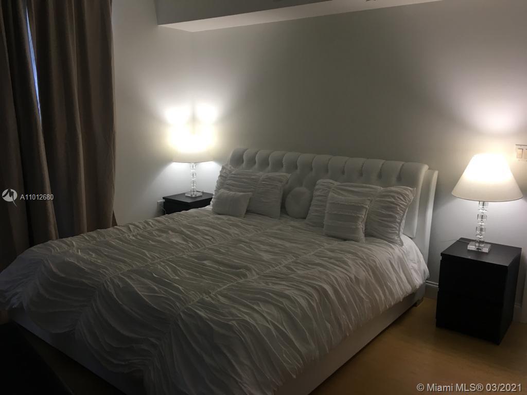 See details 3804 3 / 3 1675 sq. ft. $ 2021-05-06 0 Photo