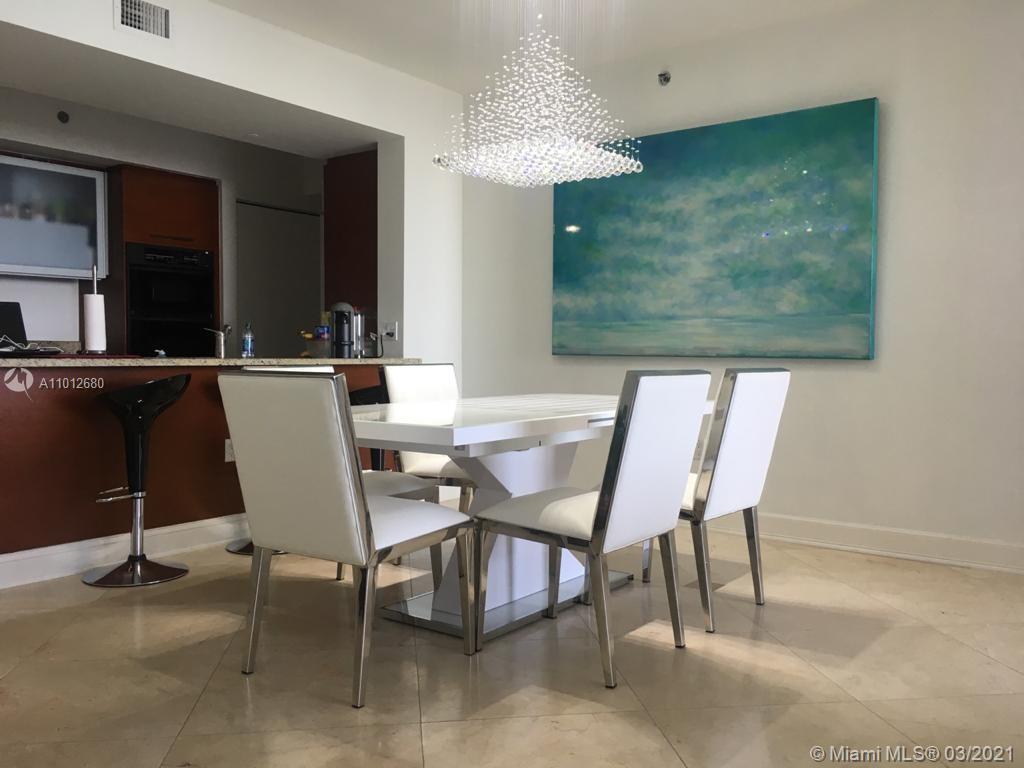 See details 3804 3 / 3 1675 sq. ft. $ 2021-05-06 0 Photo