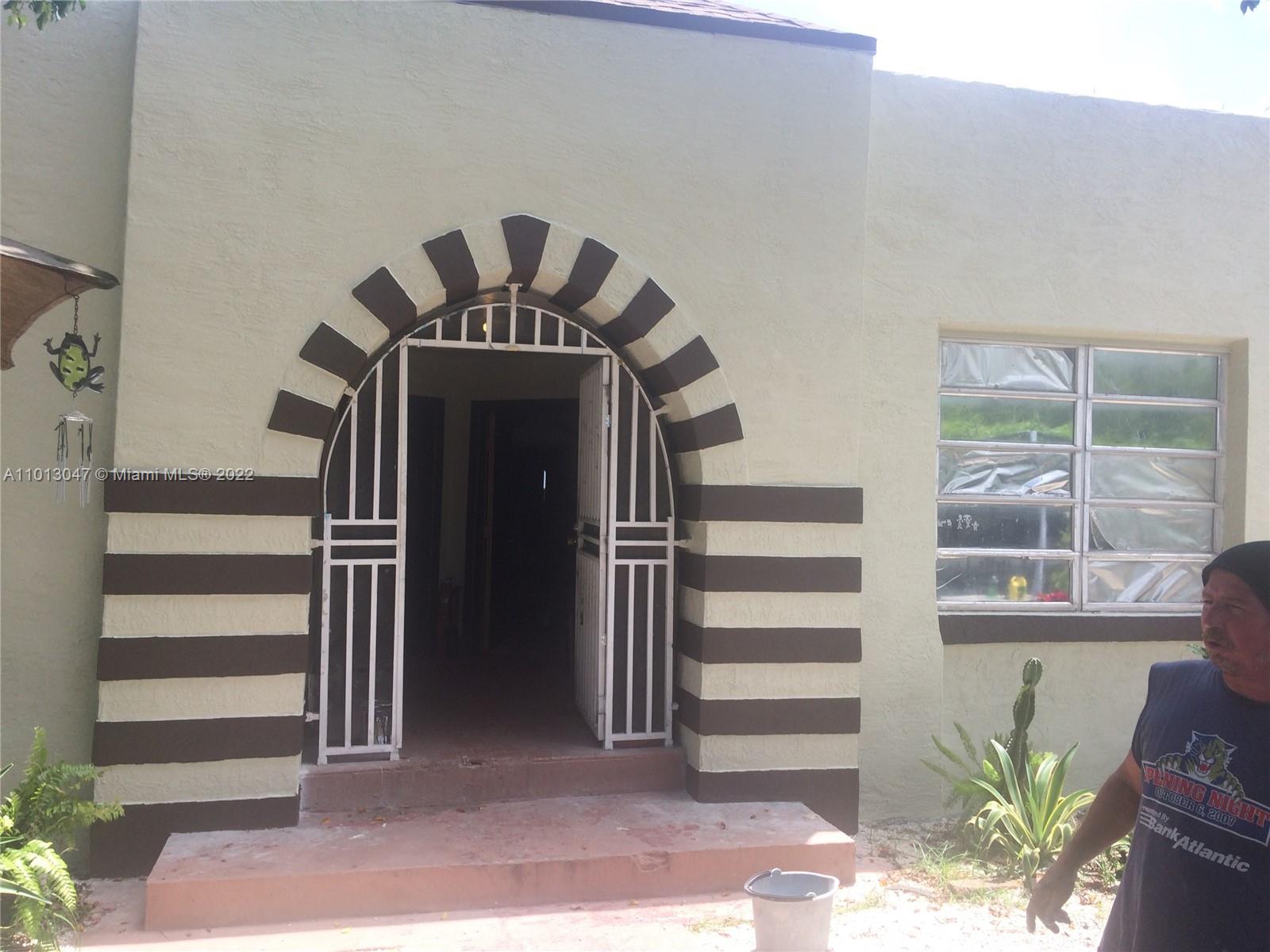 See details / 2413 sq. ft. $ 2021-03-15 0 Photo