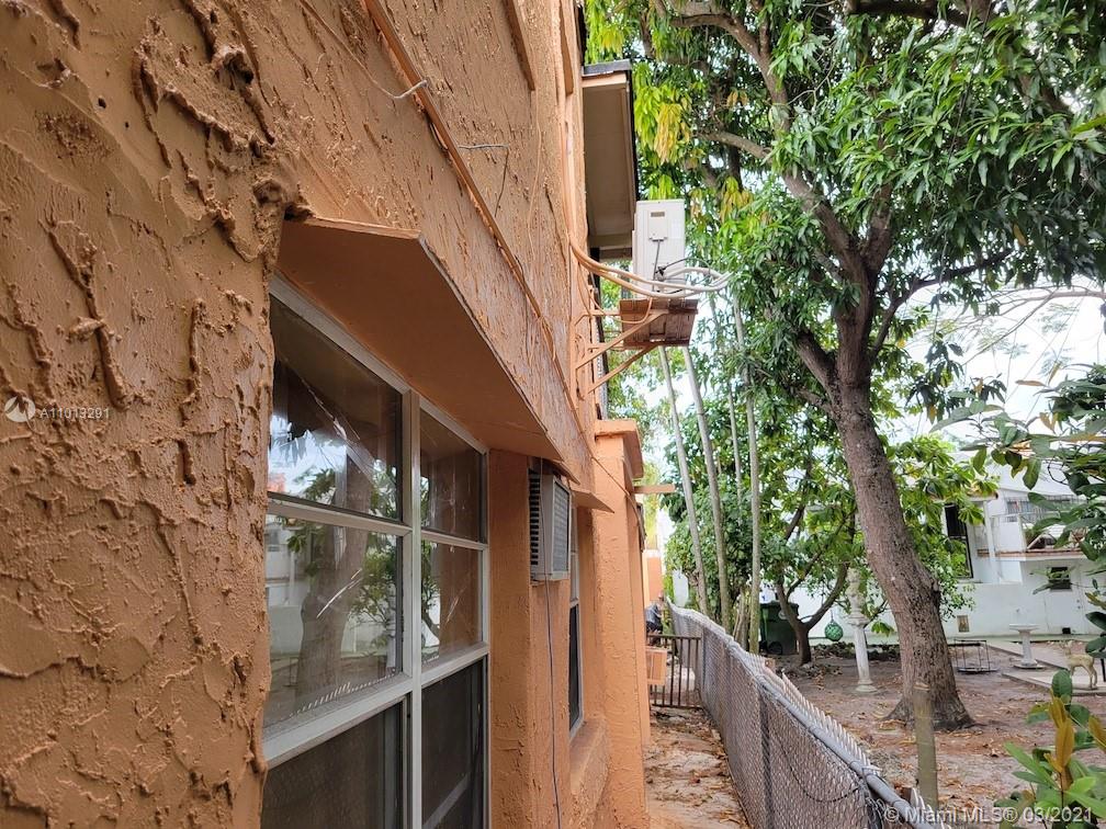 Ver detalles / 2553 sq. ft. $ 2021-03-15 0 foto