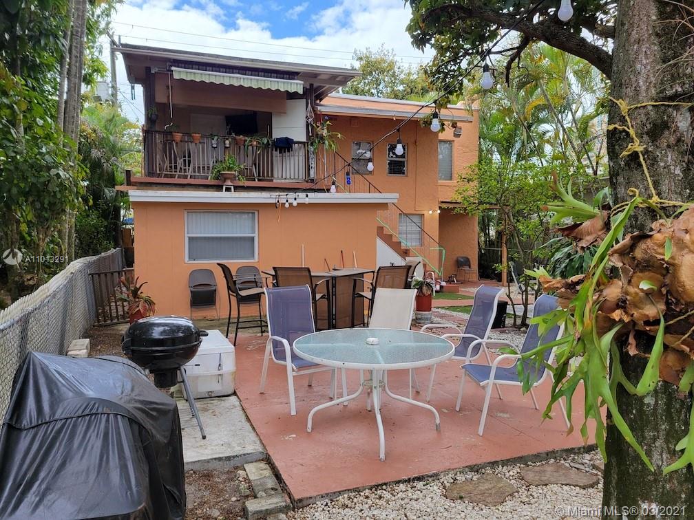 Ver detalles / 2553 sq. ft. $ 2021-03-15 0 foto