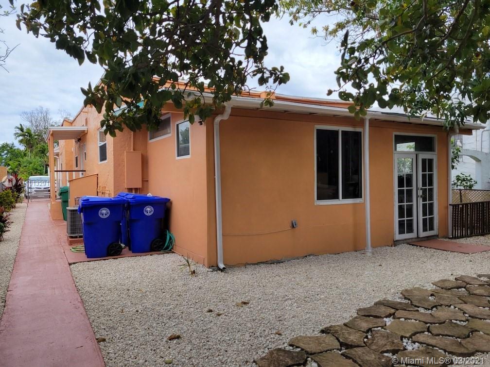 Ver detalles / 2553 sq. ft. $ 2021-03-15 0 foto