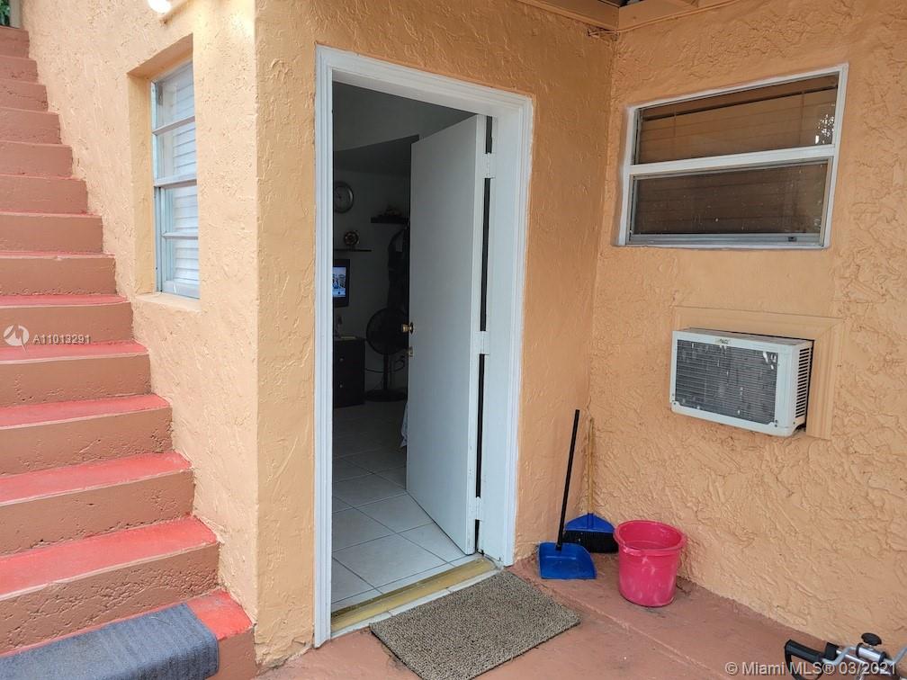 Ver detalles / 2553 sq. ft. $ 2021-03-15 0 foto