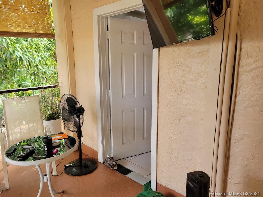 Ver detalles / 2553 sq. ft. $ 2021-03-15 0 foto