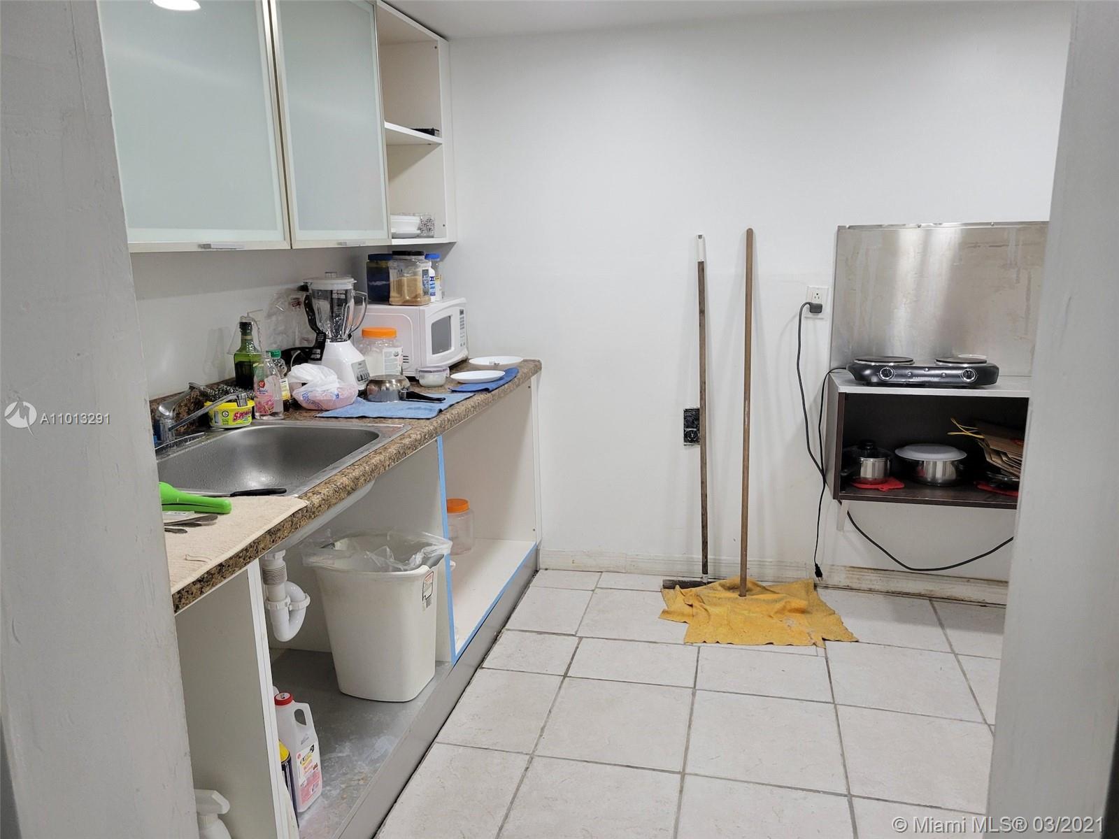Ver detalles / 2553 sq. ft. $ 2021-03-15 0 foto
