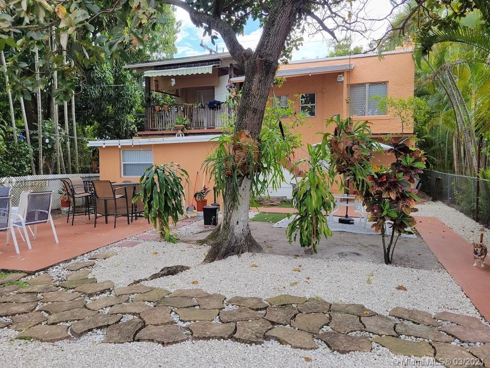 Ver detalles / 2553 sq. ft. $ 2021-03-15 0 foto
