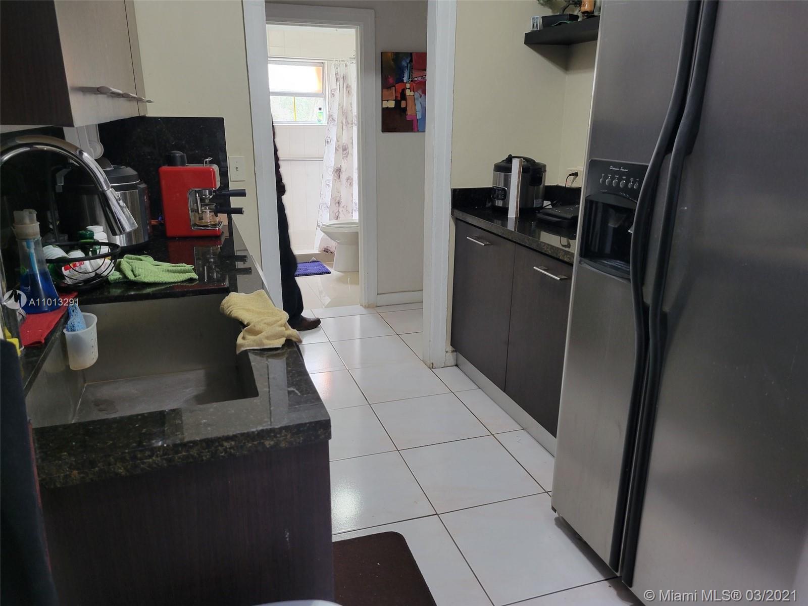 Ver detalles / 2553 sq. ft. $ 2021-03-15 0 foto