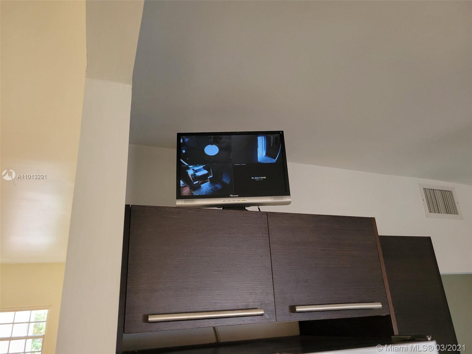 Ver detalles / 2553 sq. ft. $ 2021-03-15 0 foto