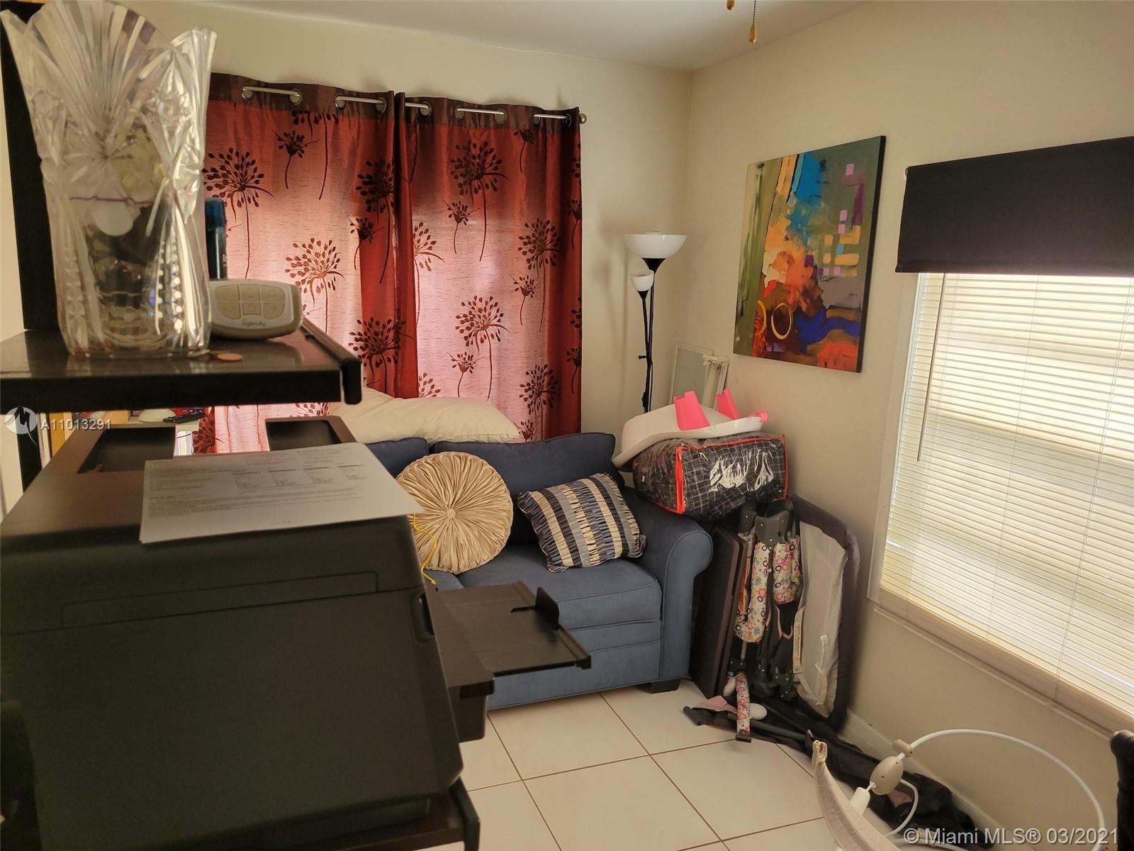 Ver detalles / 2553 sq. ft. $ 2021-03-15 0 foto