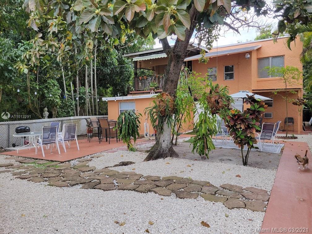 Ver detalles / 2553 sq. ft. $ 2021-03-15 0 foto