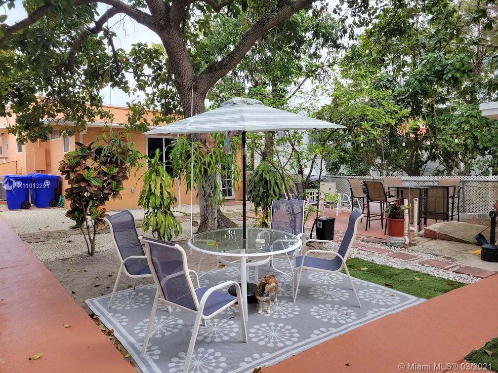 Ver detalles / 2553 sq. ft. $ 2021-03-15 0 foto