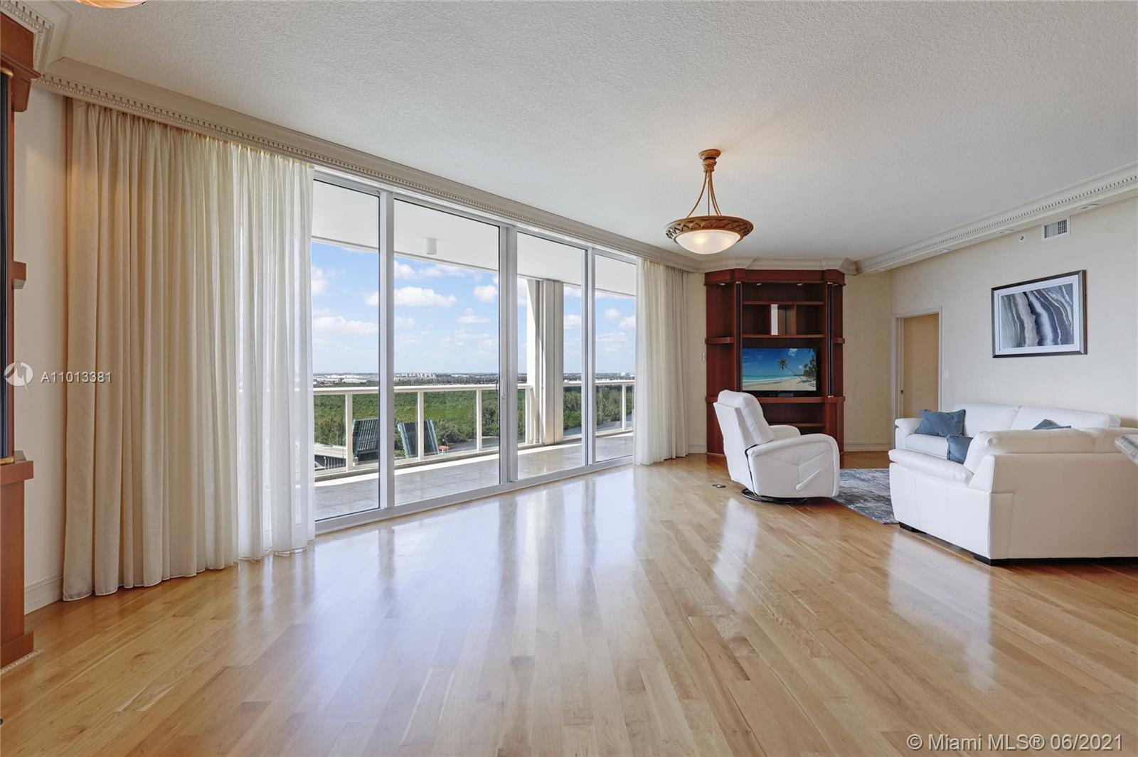 Photo of 6001 Ocean Dr #1703, Hollywood, Florida, 33019 -