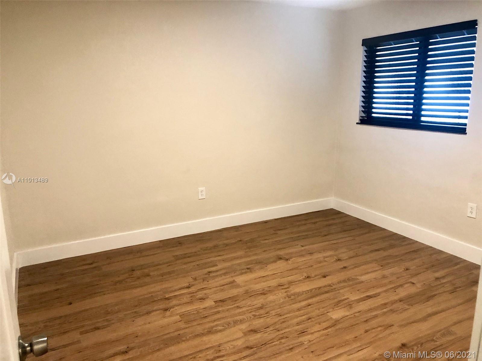 See details / 2054 sq. ft. $ 2021-03-29 0 Photo