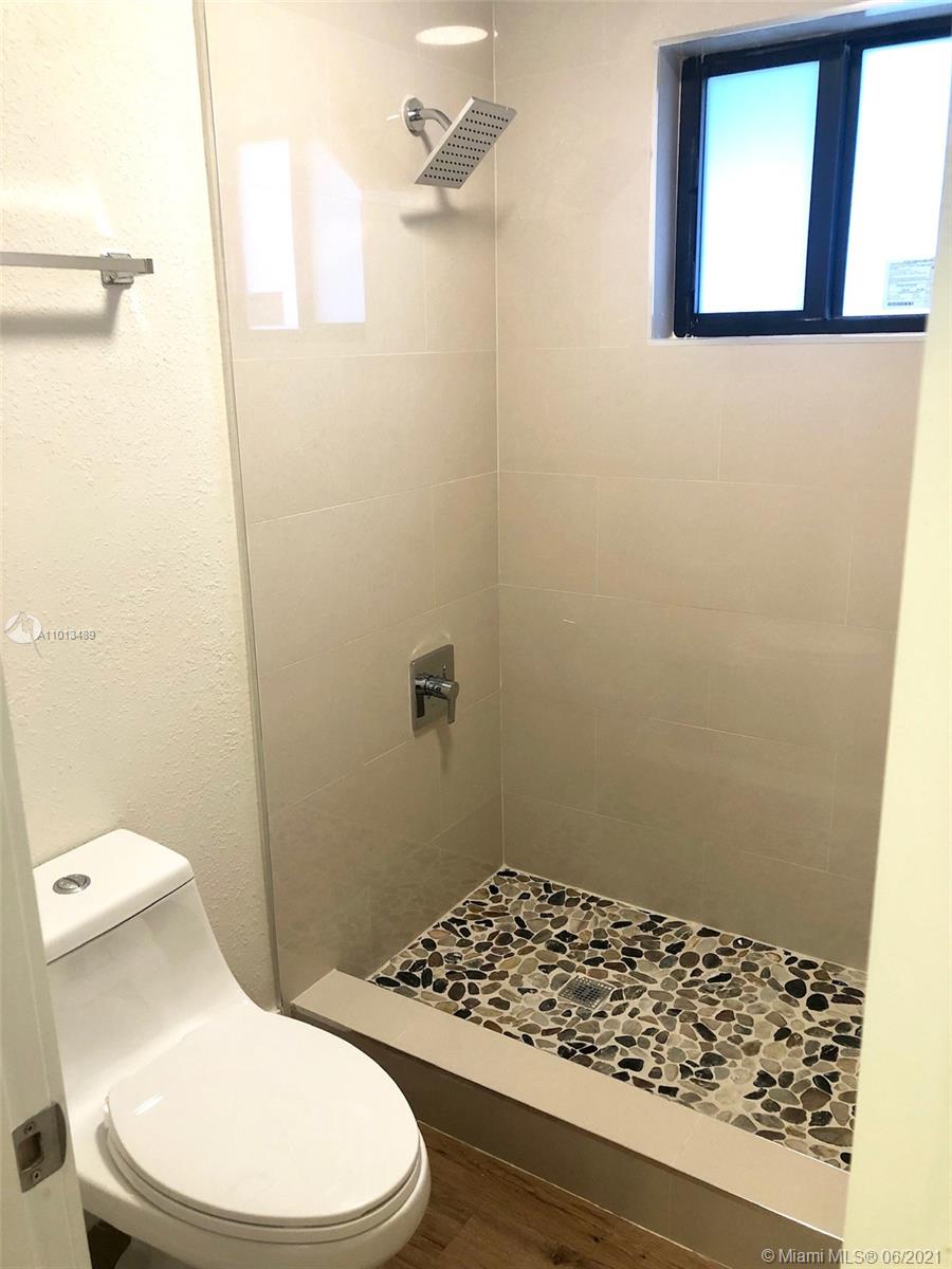 See details / 2054 sq. ft. $ 2021-03-29 0 Photo