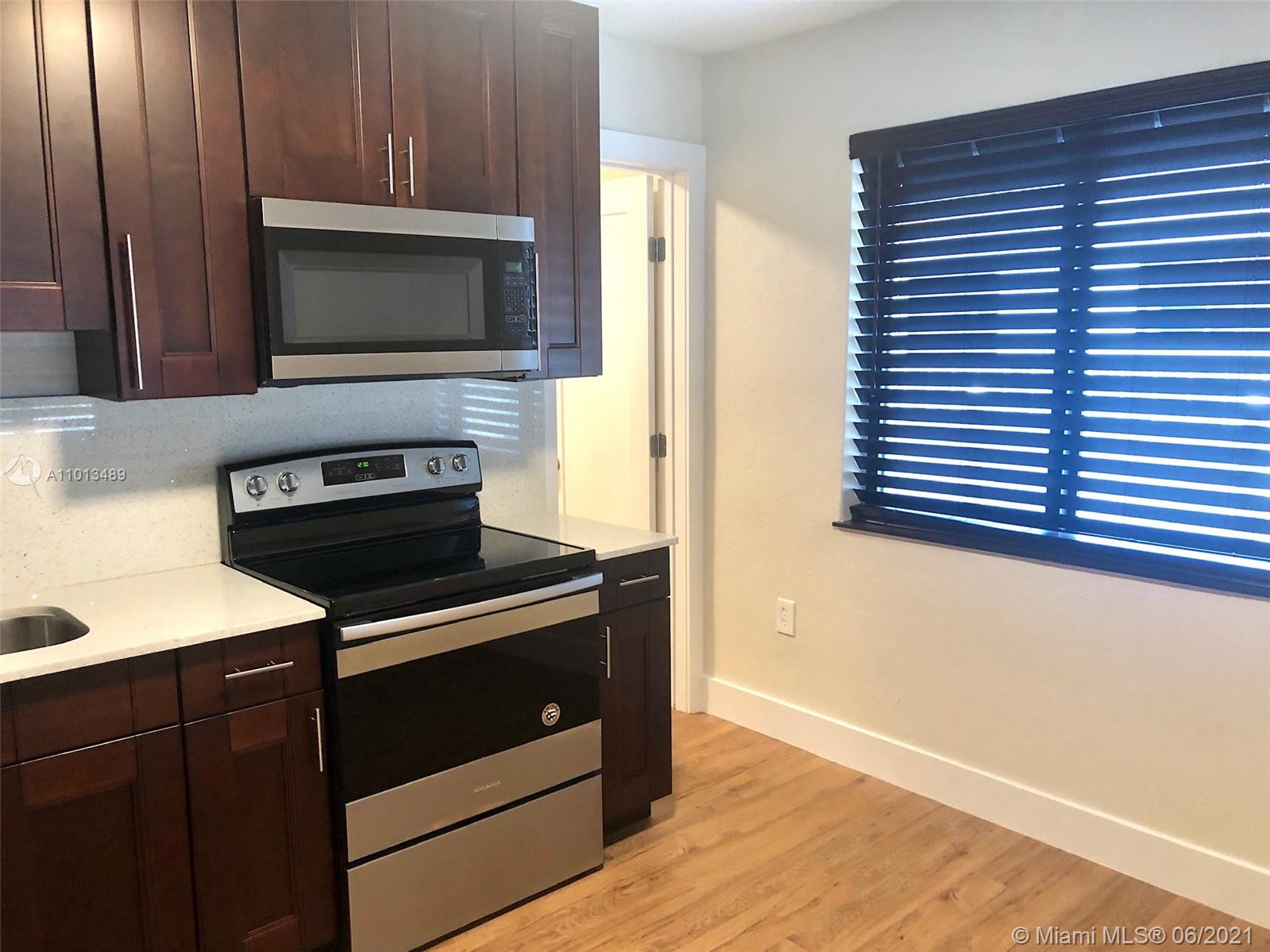 See details / 2054 sq. ft. $ 2021-03-29 0 Photo