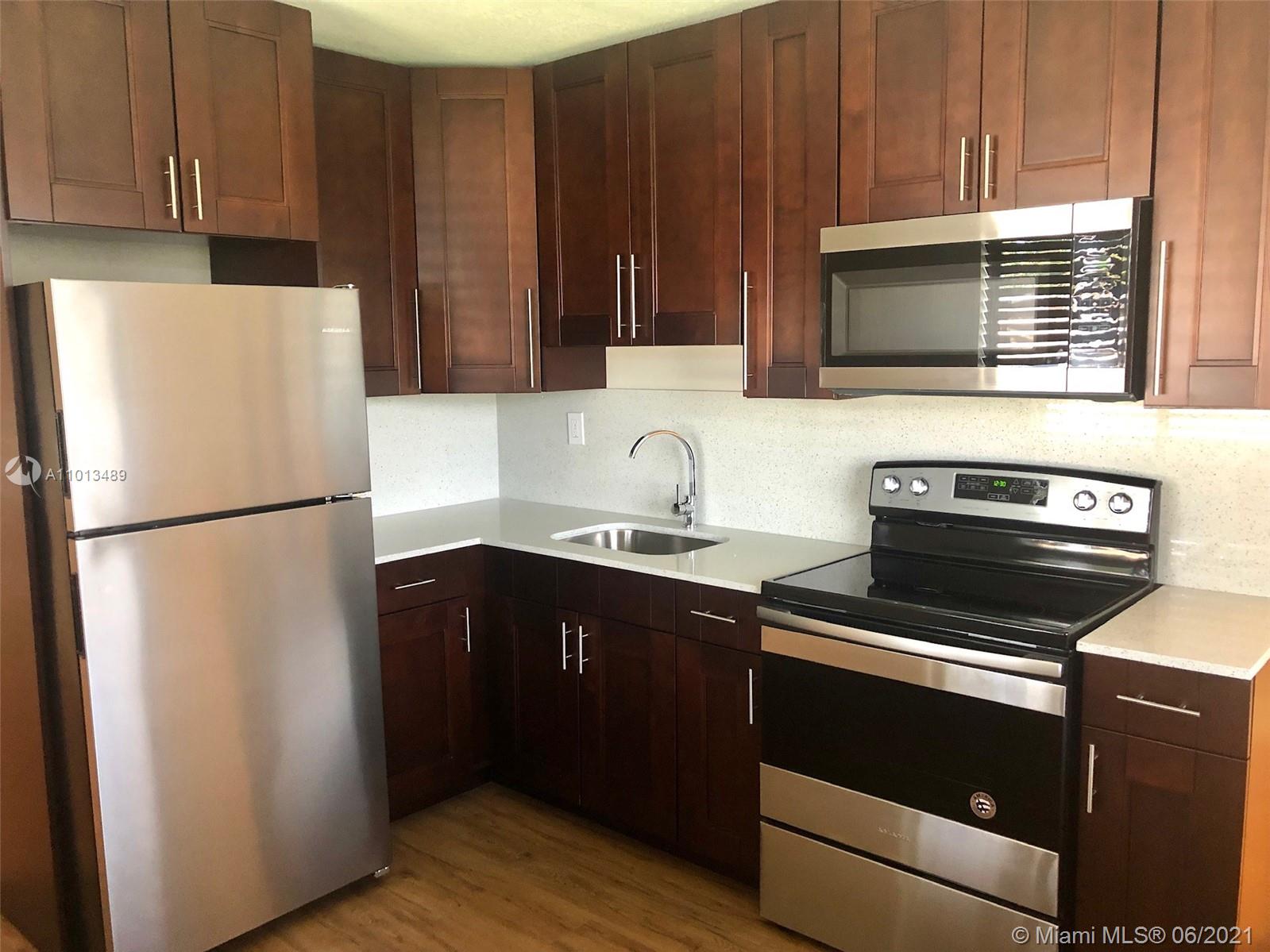 See details / 2054 sq. ft. $ 2021-03-29 0 Photo