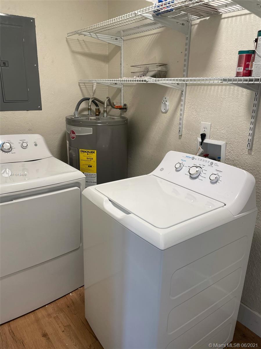 See details / 2054 sq. ft. $ 2021-03-29 0 Photo