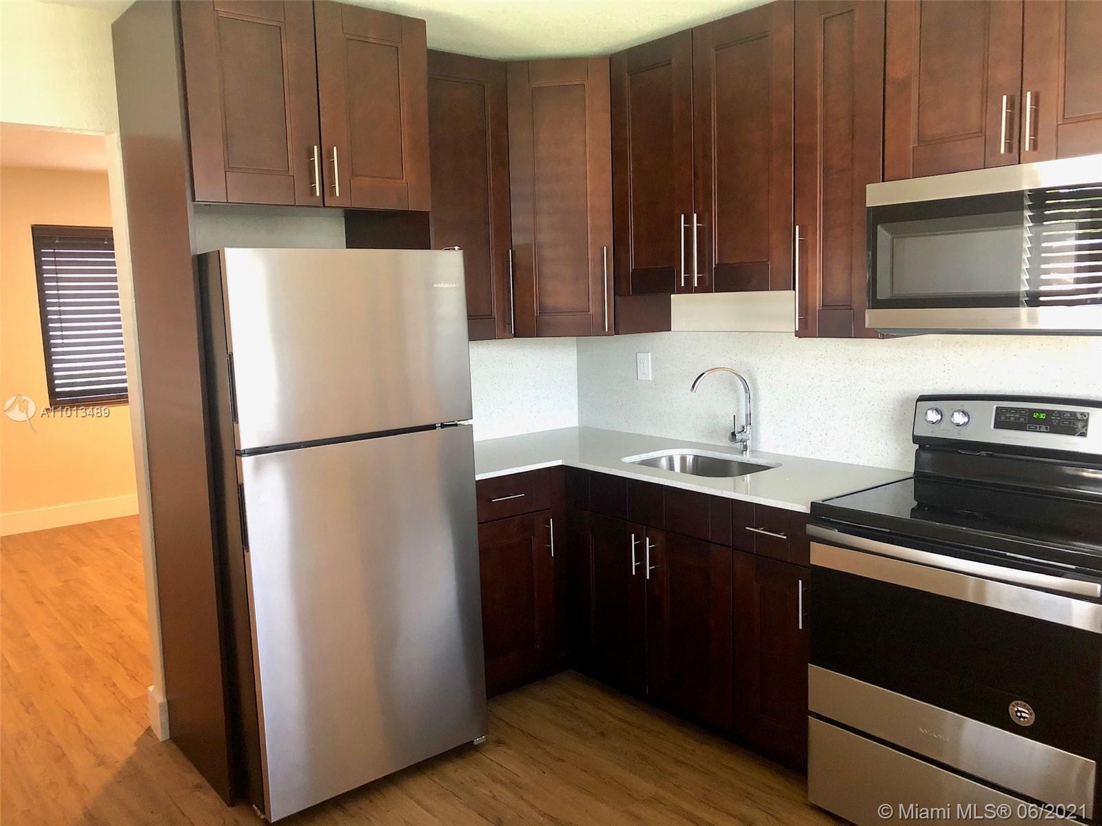 See details / 2054 sq. ft. $ 2021-03-29 0 Photo