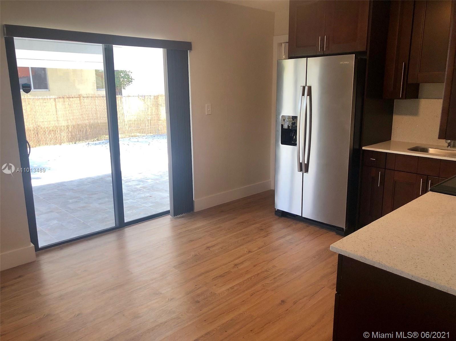 See details / 2054 sq. ft. $ 2021-03-29 0 Photo
