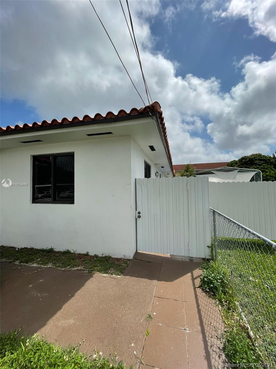See details / 2054 sq. ft. $ 2021-03-29 0 Photo