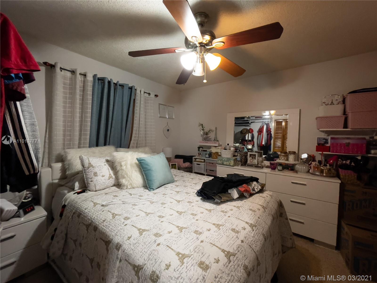 See details / 2427 sq. ft. $ 2021-03-16 0 Photo