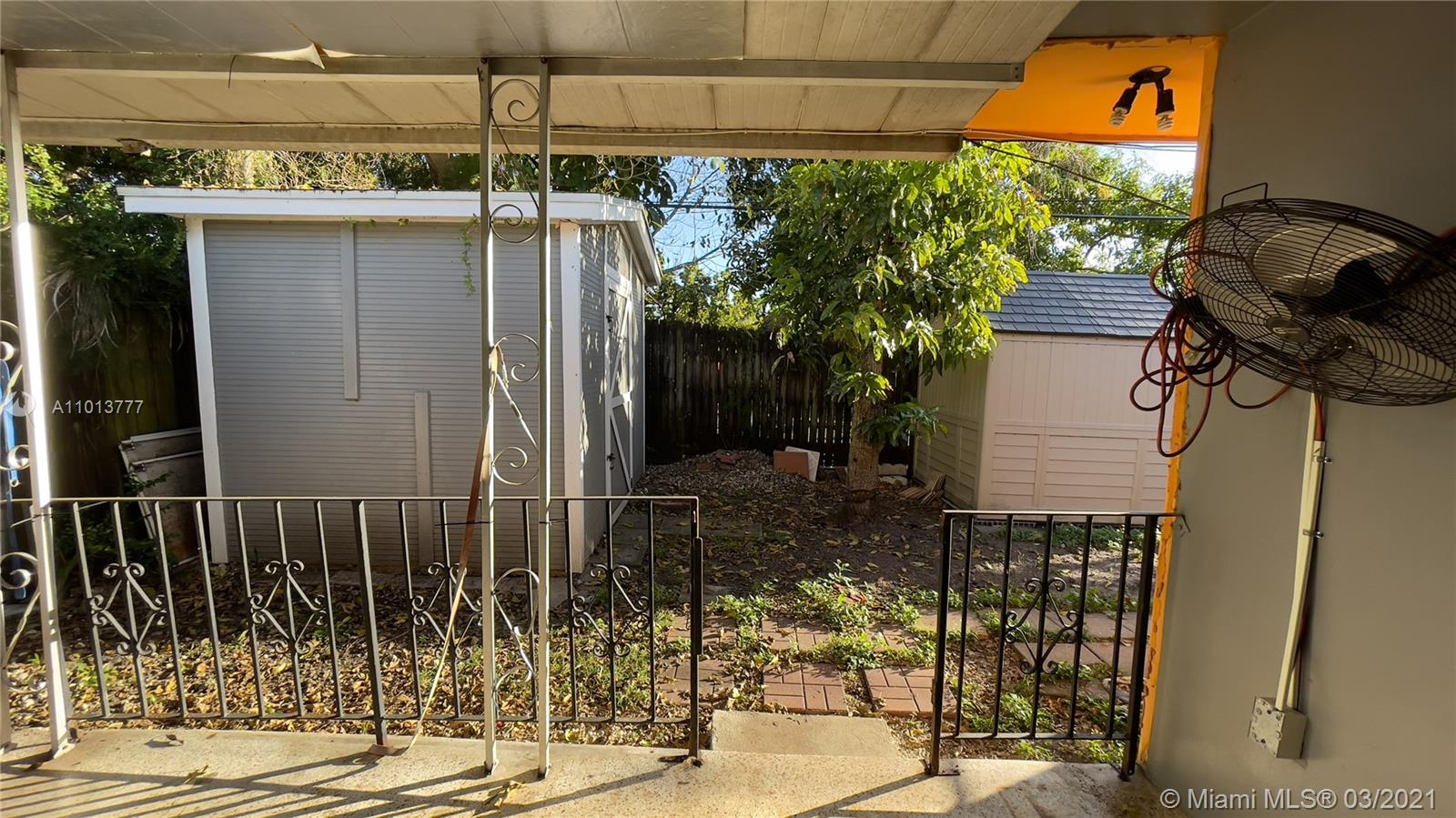 See details / 2427 sq. ft. $ 2021-03-16 0 Photo