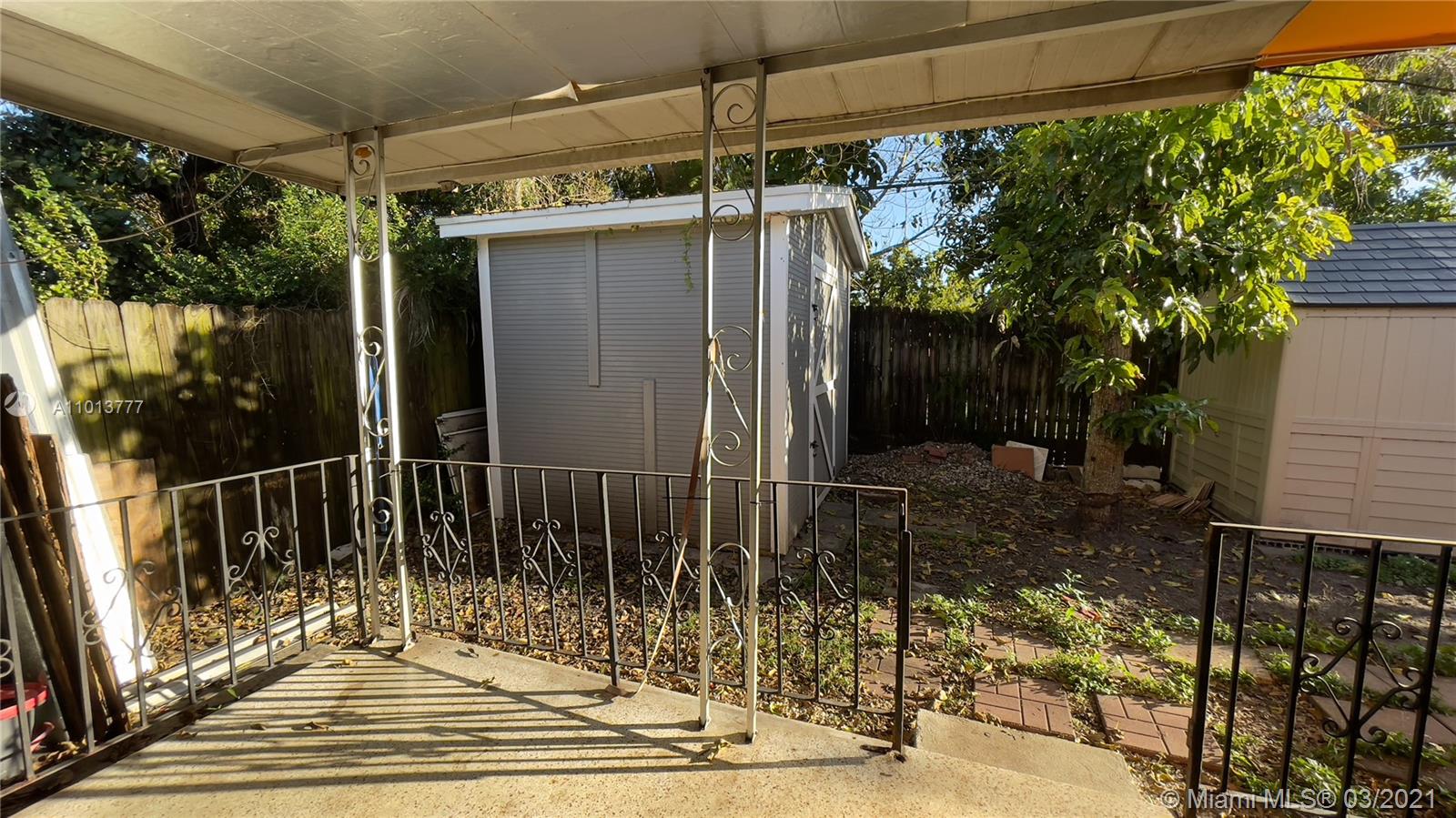 See details / 2427 sq. ft. $ 2021-03-16 0 Photo