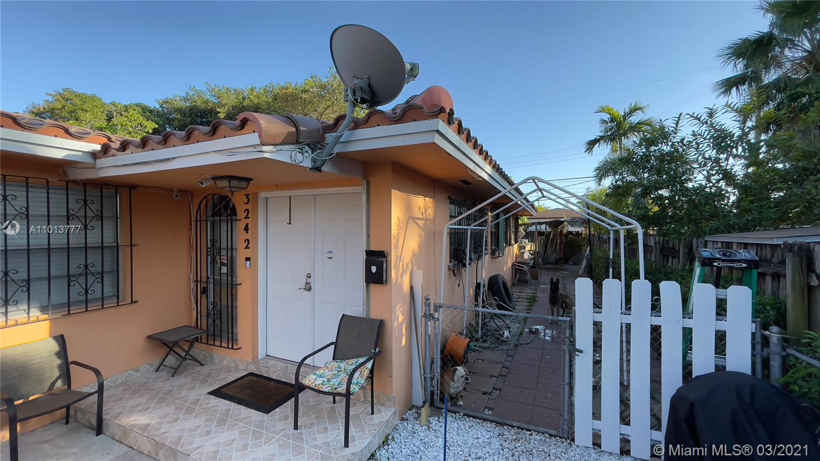 See details / 2427 sq. ft. $ 2021-03-16 0 Photo