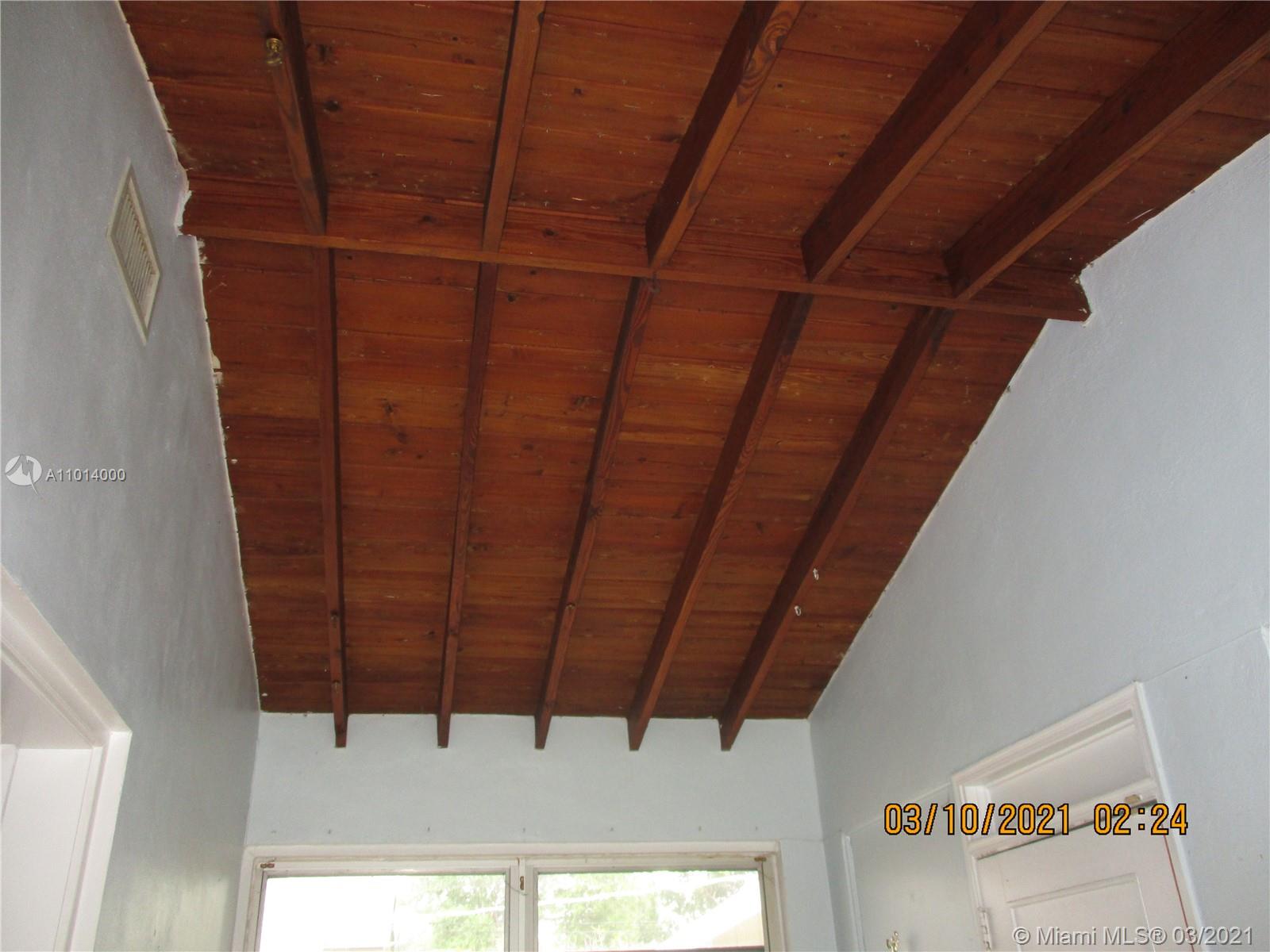 See details / 1801 sq. ft. $ 2021-04-12 0 Photo