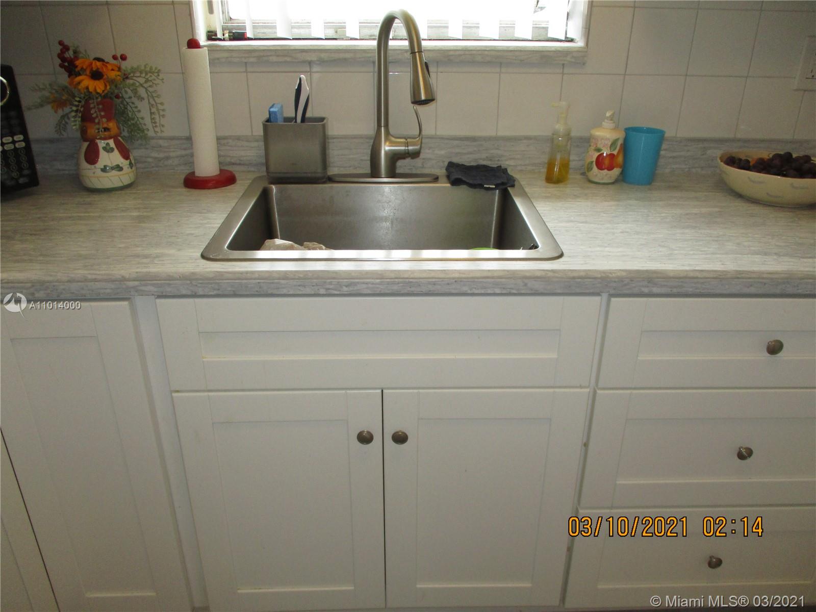 See details / 1801 sq. ft. $ 2021-04-12 0 Photo