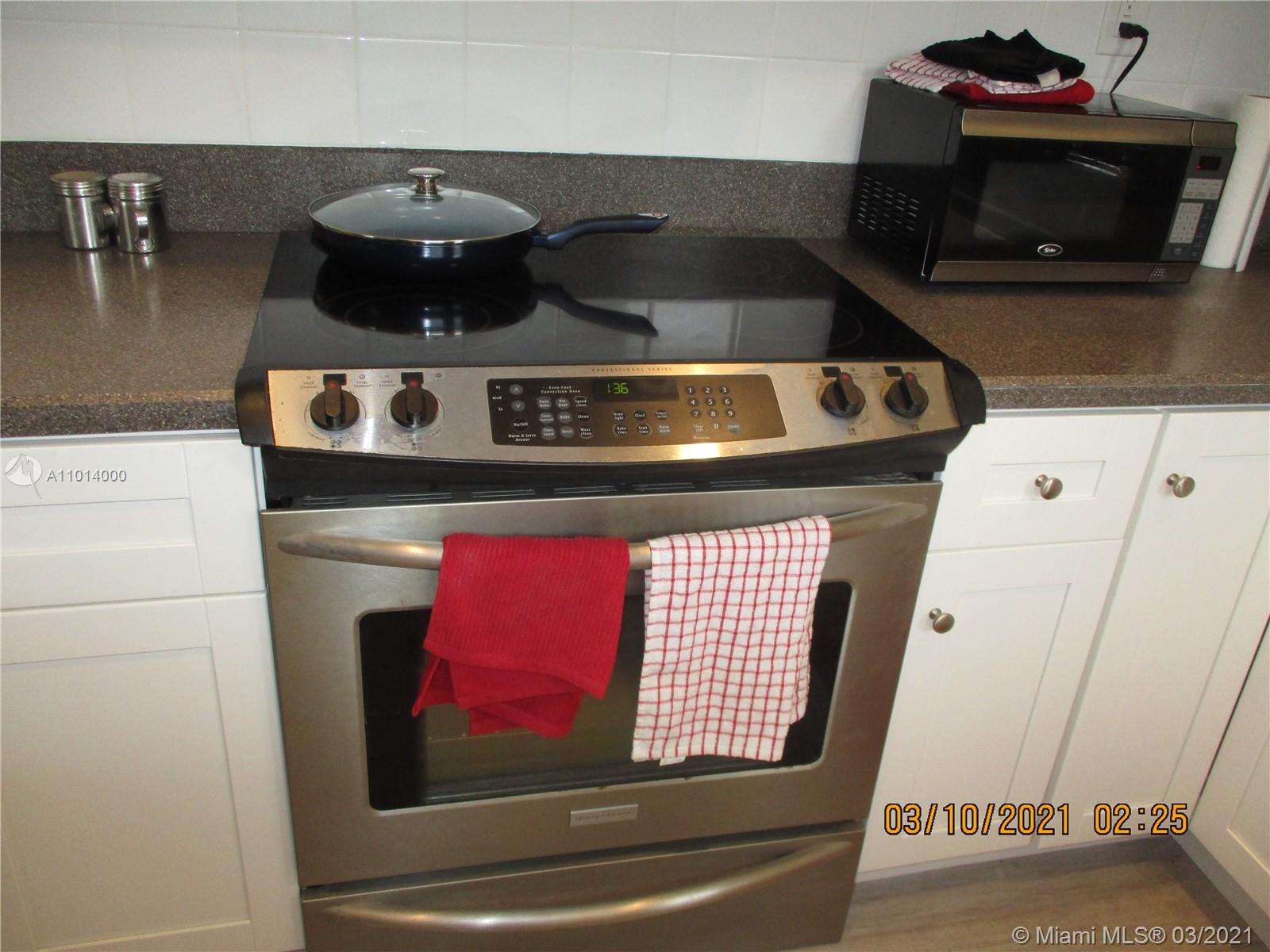 See details / 1801 sq. ft. $ 2021-04-12 0 Photo