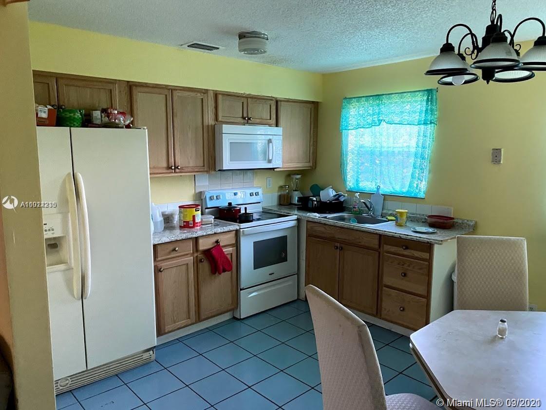 See details / 3006 sq. ft. $ 2021-03-16 0 Photo