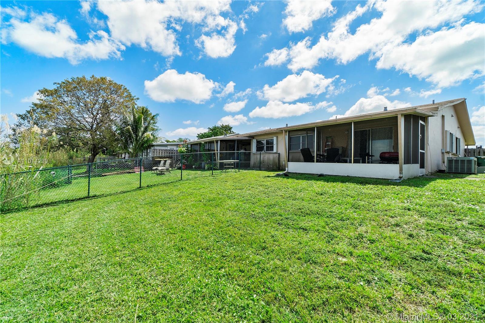 See details / 2225 sq. ft. $ 2021-03-17 0 Photo