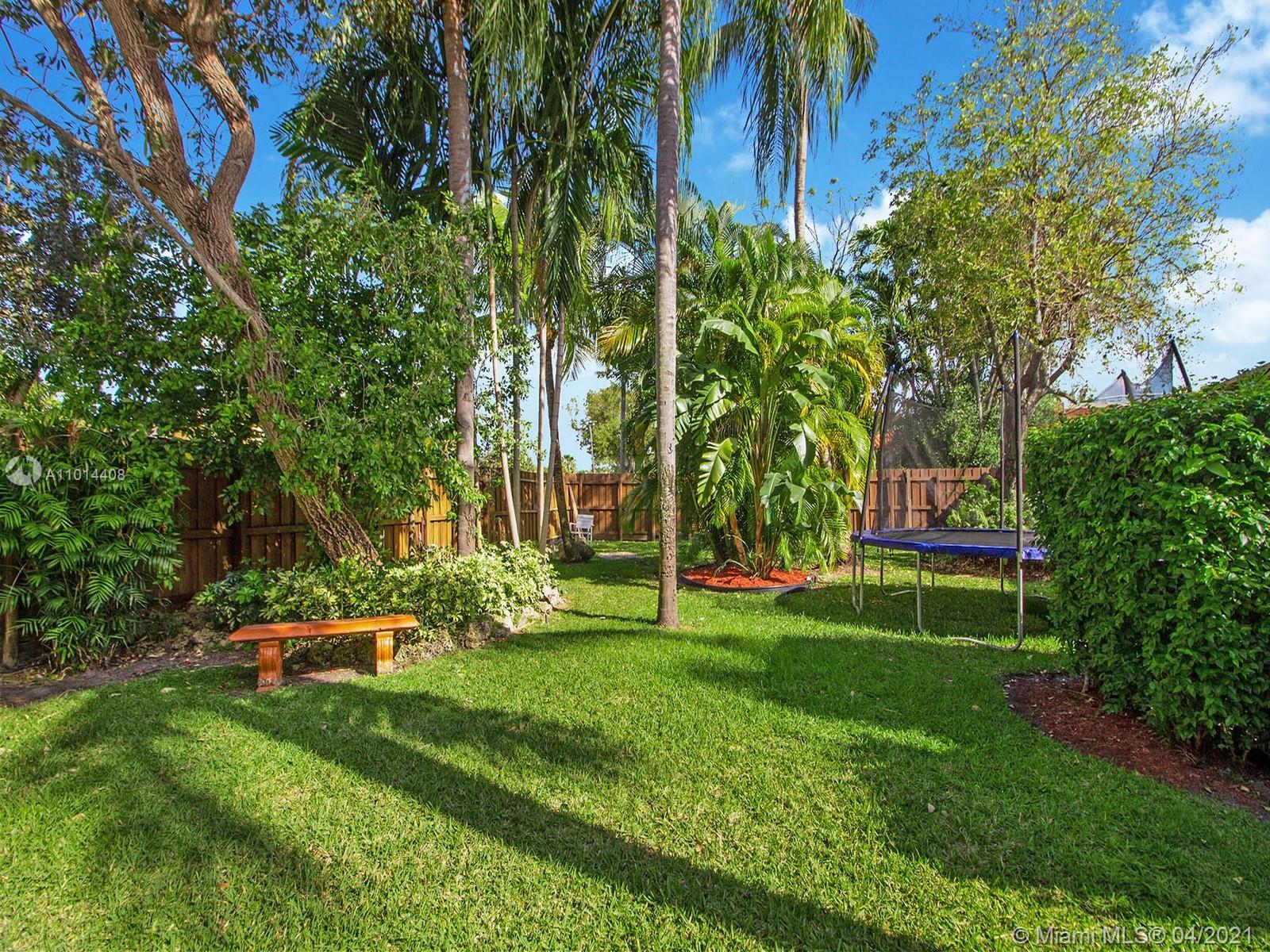 See details / 3572 sq. ft. $ 2021-03-17 0 Photo